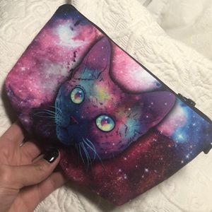 🆕 Galaxy Kitty Cosmetic Bag 😻